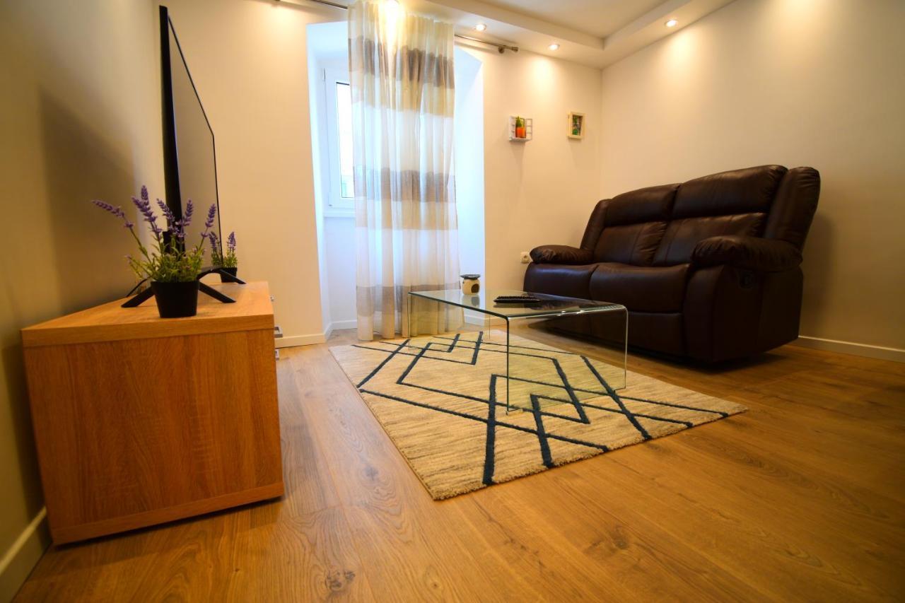 Apartman Veronique Rijeka Buitenkant foto