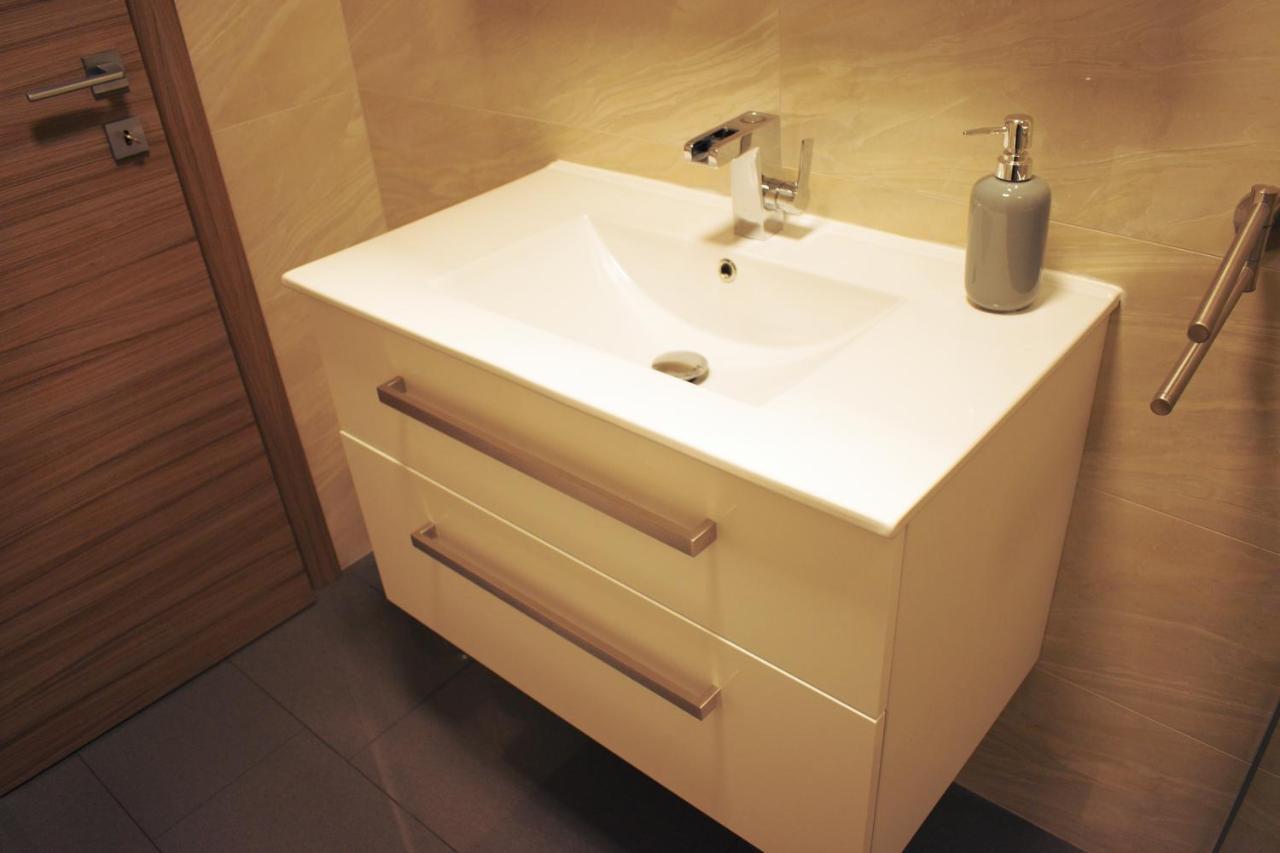 Apartman Veronique Rijeka Buitenkant foto